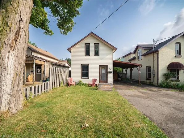 78 Arthur St, Brantford, ON N3S 3H8