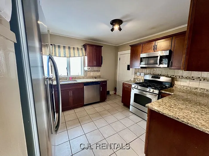 20 Washington Ave #1-21 — Photo 3