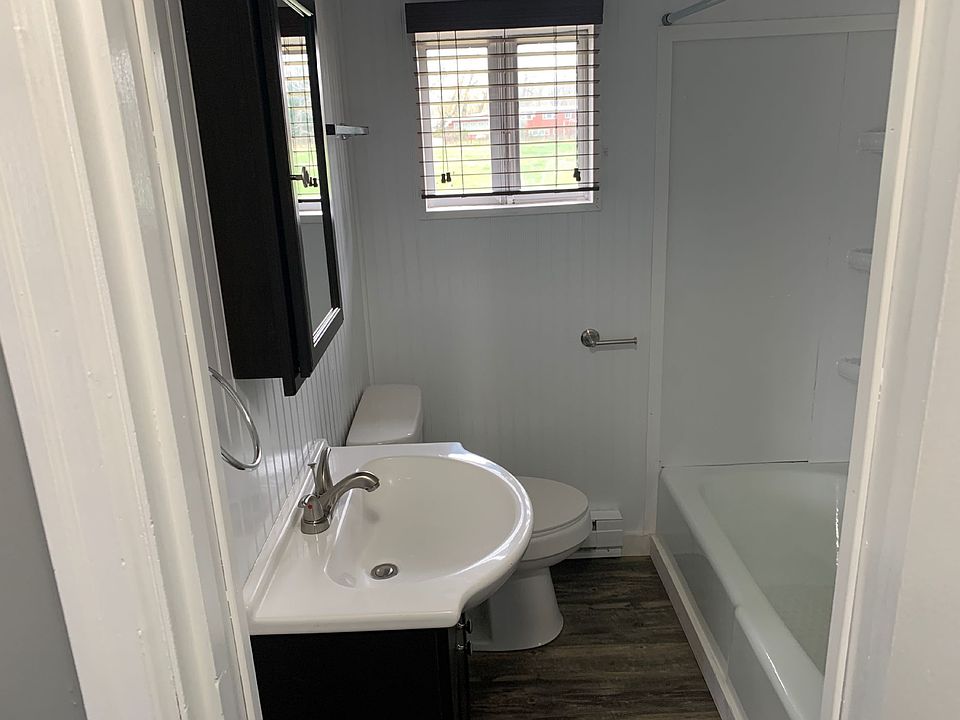 1st image of 1124 W Park St APT 25