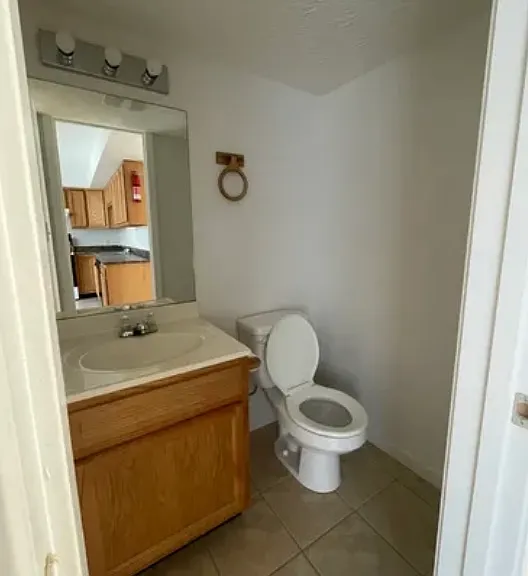 963 Bratton Br #3 — Photo 3
