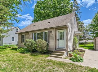 10 East Rd, Circle Pines, MN 55014