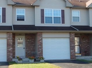 663 Southtowne Dr, Belvidere, IL 61008