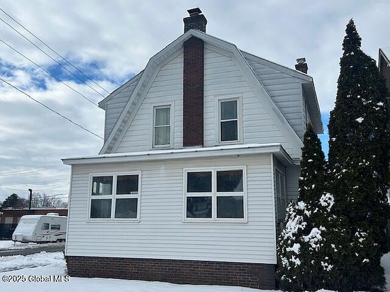 2nd image of 351 6th Avenue