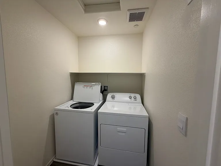 7865 Pandora Sky St #1 — Photo 11