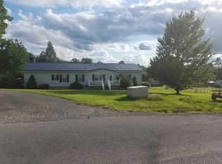 2978 Old Nicholas Rd, Mount Nebo, WV 26679