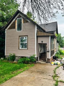 2106 THOMAS STREET, Marinette, WI, 54143