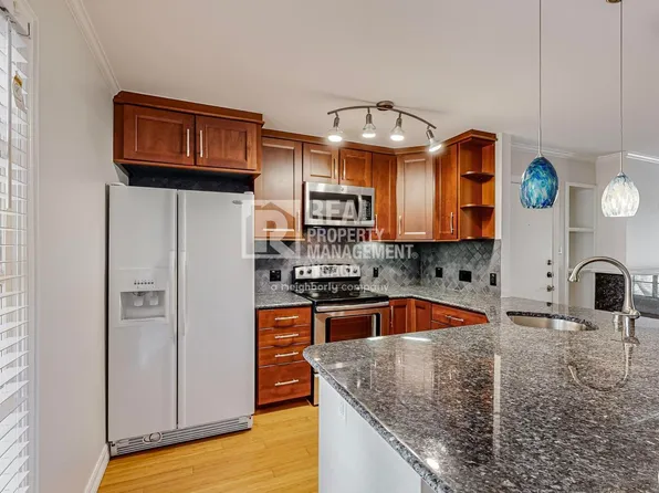 5220 Fleetwood Oaks Ave, Dallas, TX