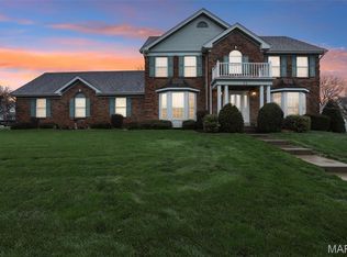 33 Cambrian Way, Saint Charles, MO
