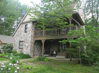 5020 Richelieu Ave, Sheffield Lake, OH 44054