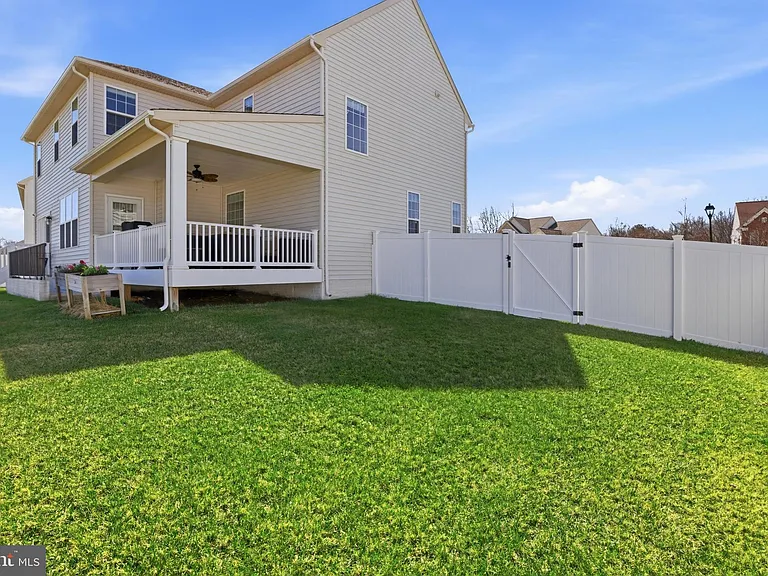 6702 Savannah Dr — Photo 66
