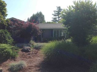 7748 Forest Dr NE, Seattle, WA 98115