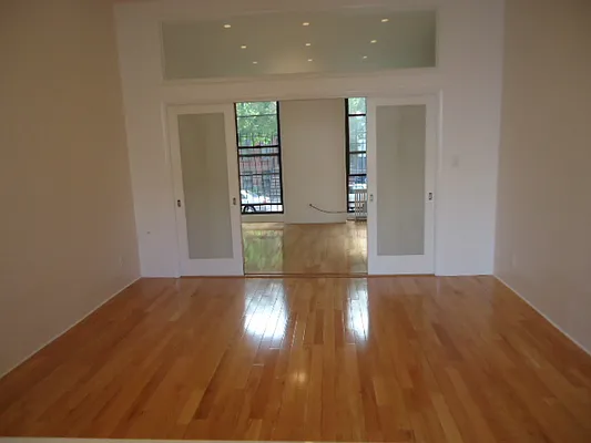 Rented by Hakeem Shahid, LREB | media 27