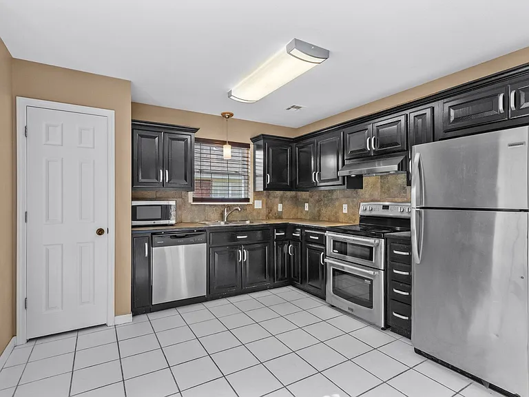 794 N Blazing Star Dr — Photo 12