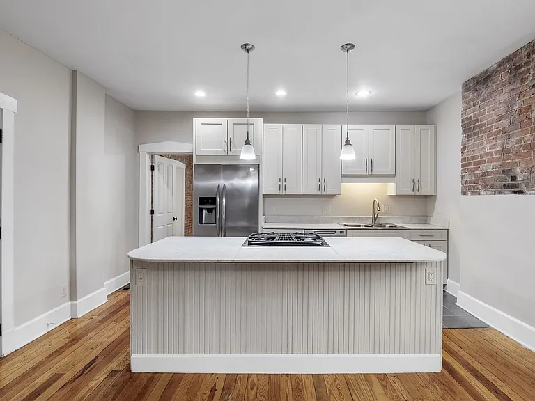 2226 Gravois Ave #1F — Photo 5