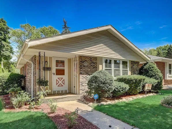 4076 North 83rd STREET, Milwaukee, WI 53222