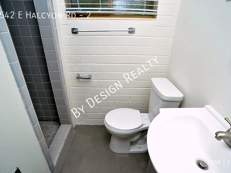 2542 E Halcyon Rd #2 — Photo 7
