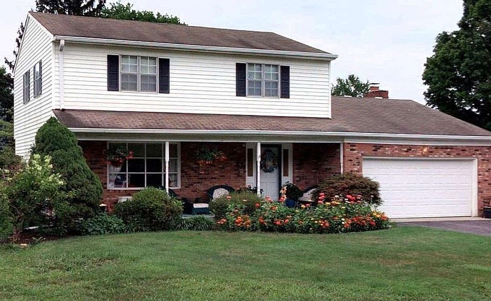 1st image of 68 Pleasant View Dr