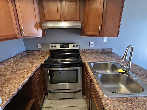 5th image of 10411 N 11th Ave APT 28