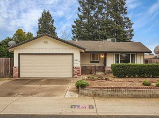 210 Ridge Dr, Lodi, CA 95240