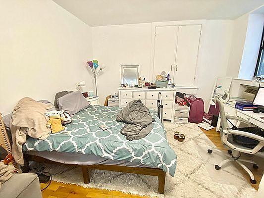 3rd image of 416 Lafayette St APT 1C