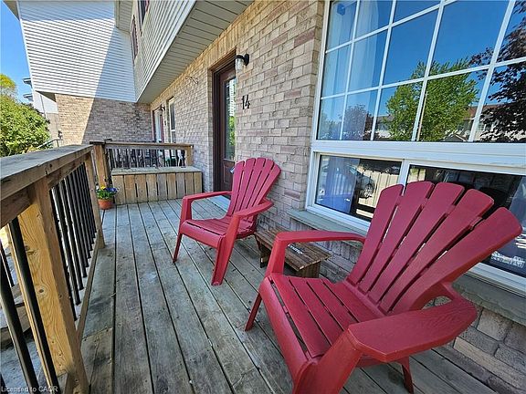 4th image of 14 Farrell Ln