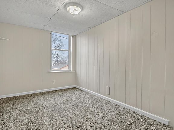 5th image of 440 Market St APT 2