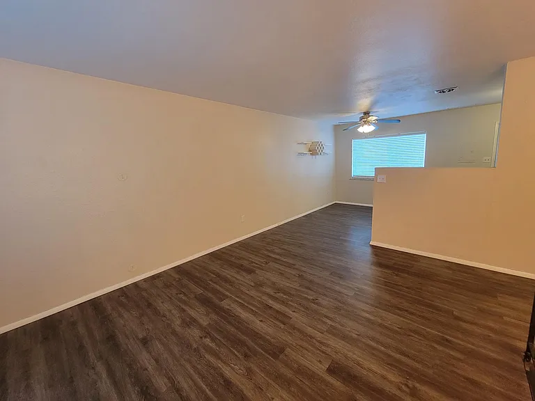 37 Macgregor Rd — Photo 5