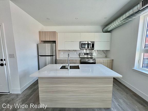 2nd image of 1841 Hartranft St #8