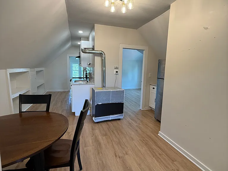 374 Union Ave #3A — Photo 1