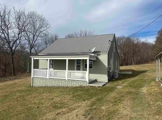 1252 Powell Mountain Rd, Rich Creek, VA 24147