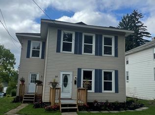 25 Huston St, Towanda, PA 18848