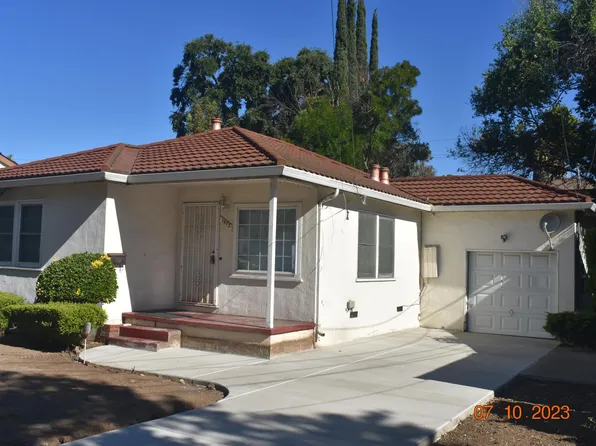 1973 W Harding Way, Stockton, CA 95203