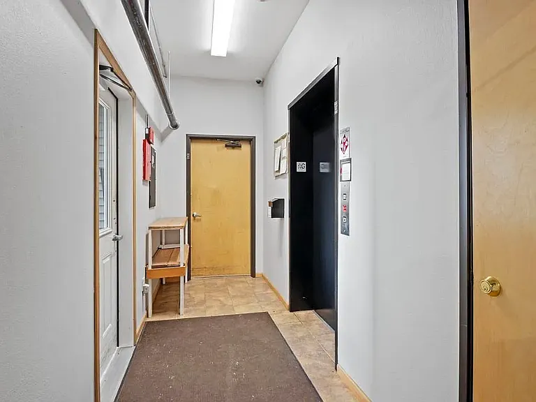 1092 Walnut Ave #107 — Photo 13