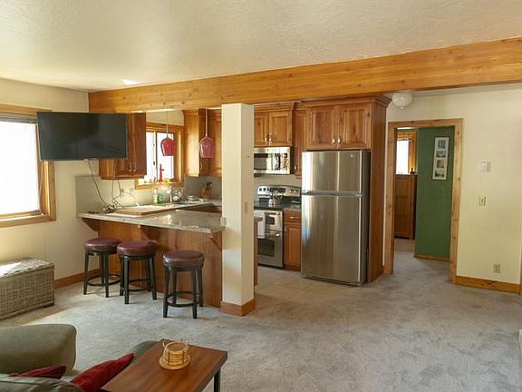 2nd image of 32 Daly Ave #4