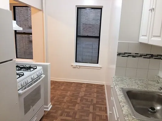 Rented by Ready Group | media 4