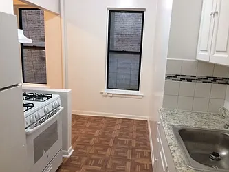 Rented by Ready Group