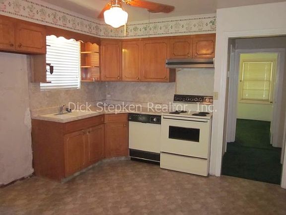 Kitchen 2