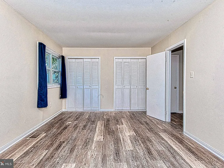 8467 Ivy Glen Ct — Photo 25