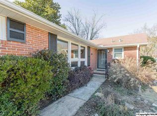 7802 Perry St SW, Huntsville, AL 35802