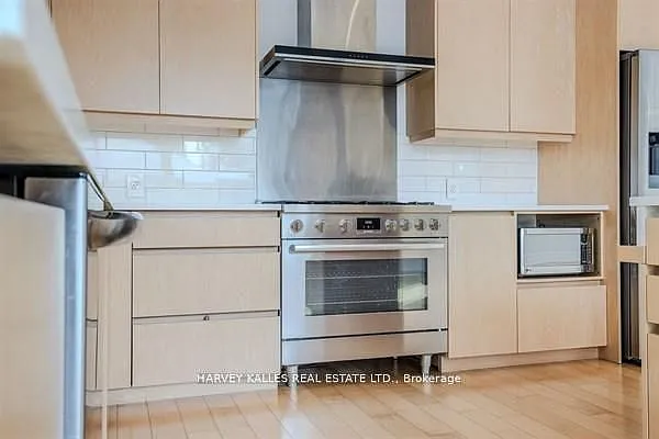 3279 Lakeshore Rd — Photo 22