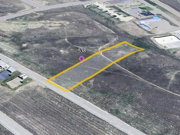 538 Emigrant Dr, Glenrock, WY 82637