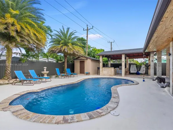 9384 Caribbean Blvd, Cutler Bay, FL 33189