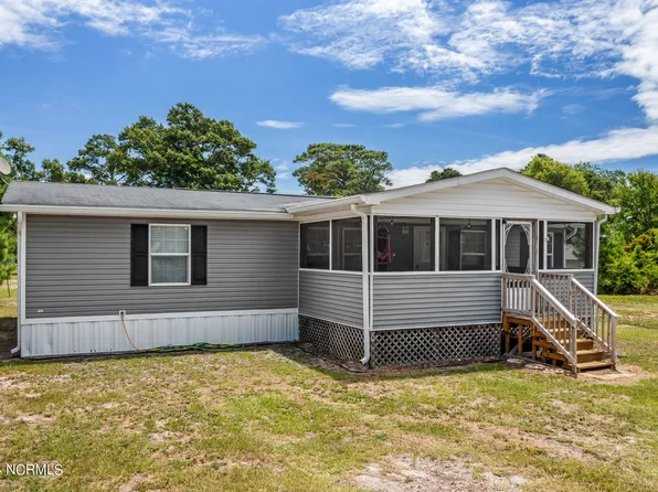 2820 Andrews Drive SW, Supply, NC 28462
