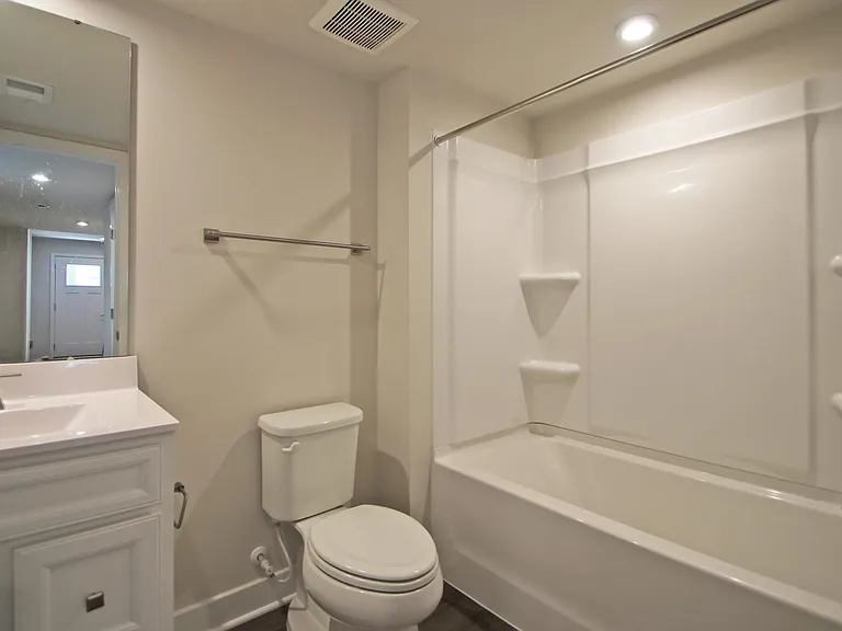4508 Fountainbridge Ct — Photo 6