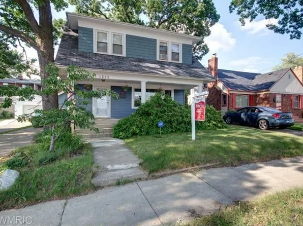 1325 Burton St SE, Grand Rapids, MI 49507
