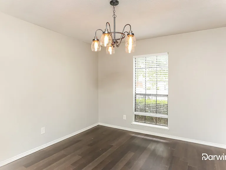 5506 Vagas Dr — Photo 4