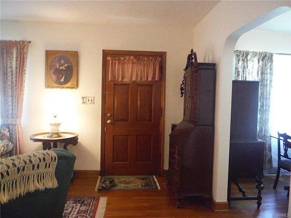 5th image of 409 Jefferson Ave