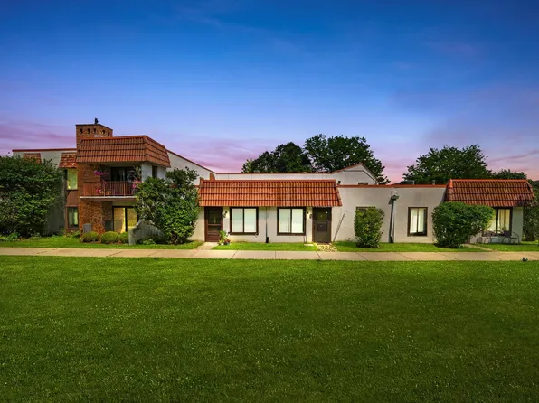 743 E Fullerton Ave APT 105, Glendale Heights, IL 60139