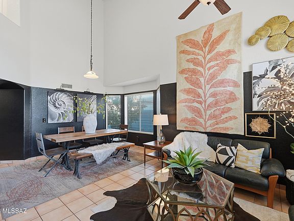 3rd image of 6734 W Nueva Vista Dr