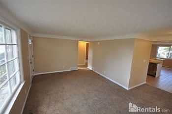 2nd image of 4212 W Wellesley Ave